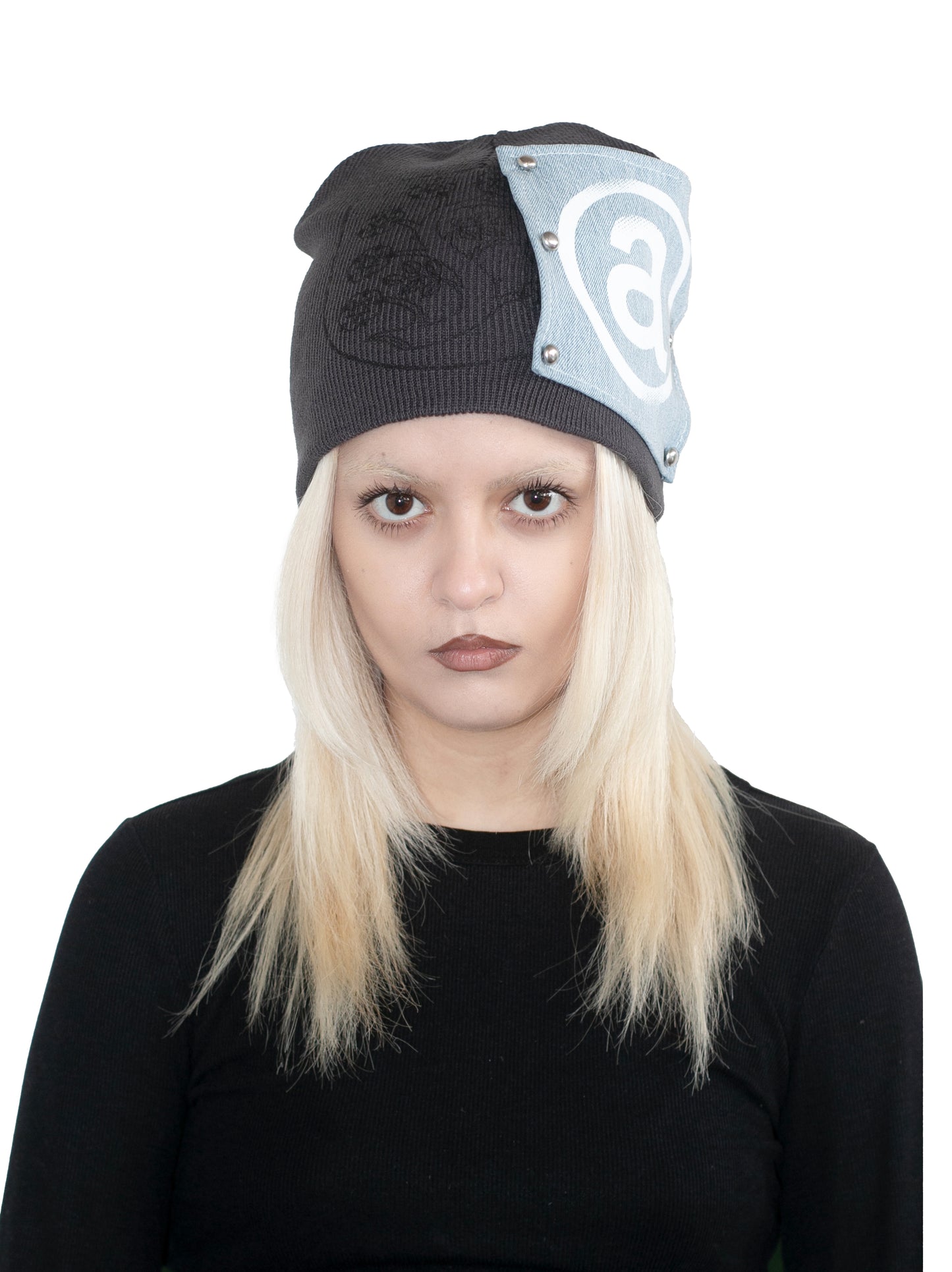Emblem Patch Beanie #21
