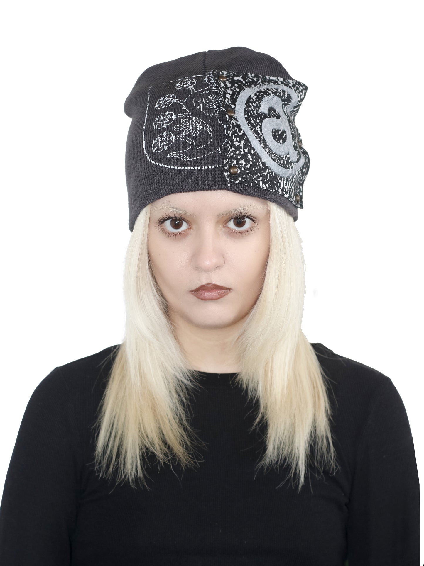 Emblem Patch Beanie #23